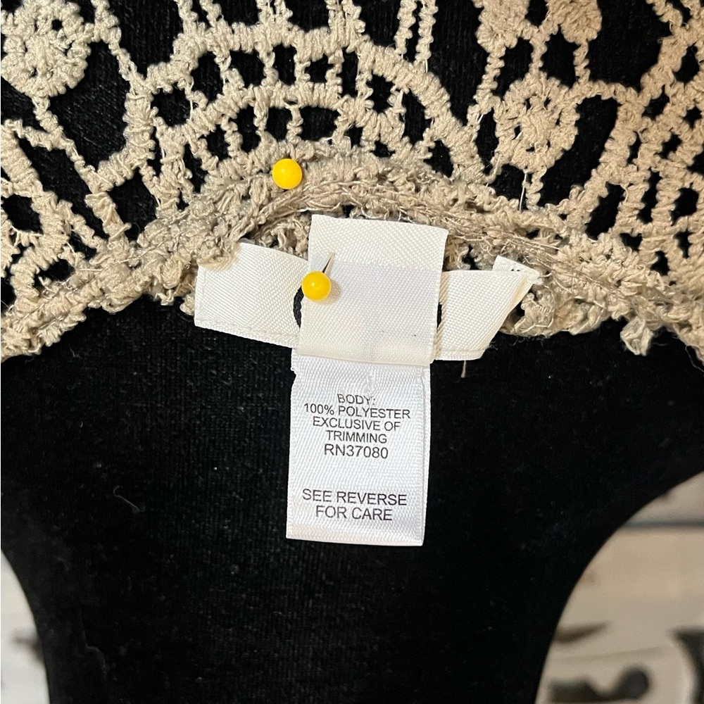 CATO CREATIVE TAN CROTCHET CIRCULAR & FLORAL DETAIL WITH FRINGE LIGHT PONCHO TOP - Picture 9 of 10